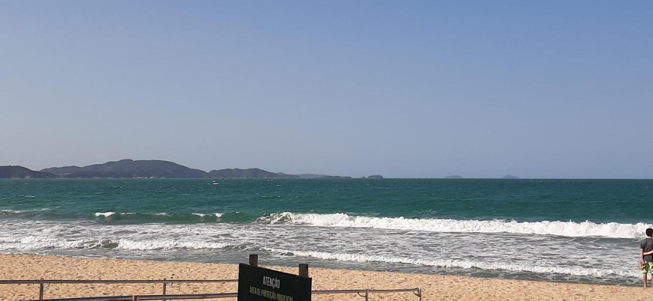 Lindo Flat Em Frente A Praia Do Pero - Cabo Frio